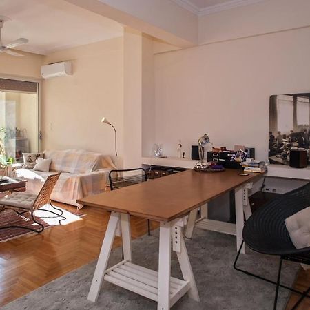 2 Bedroom Apartment At The Historical Center, View To Acropolis Atina Dış mekan fotoğraf