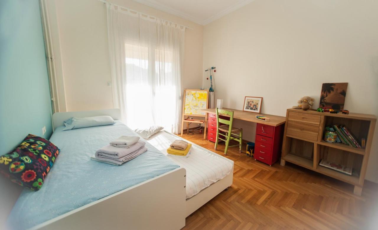2 Bedroom Apartment At The Historical Center, View To Acropolis Atina Dış mekan fotoğraf