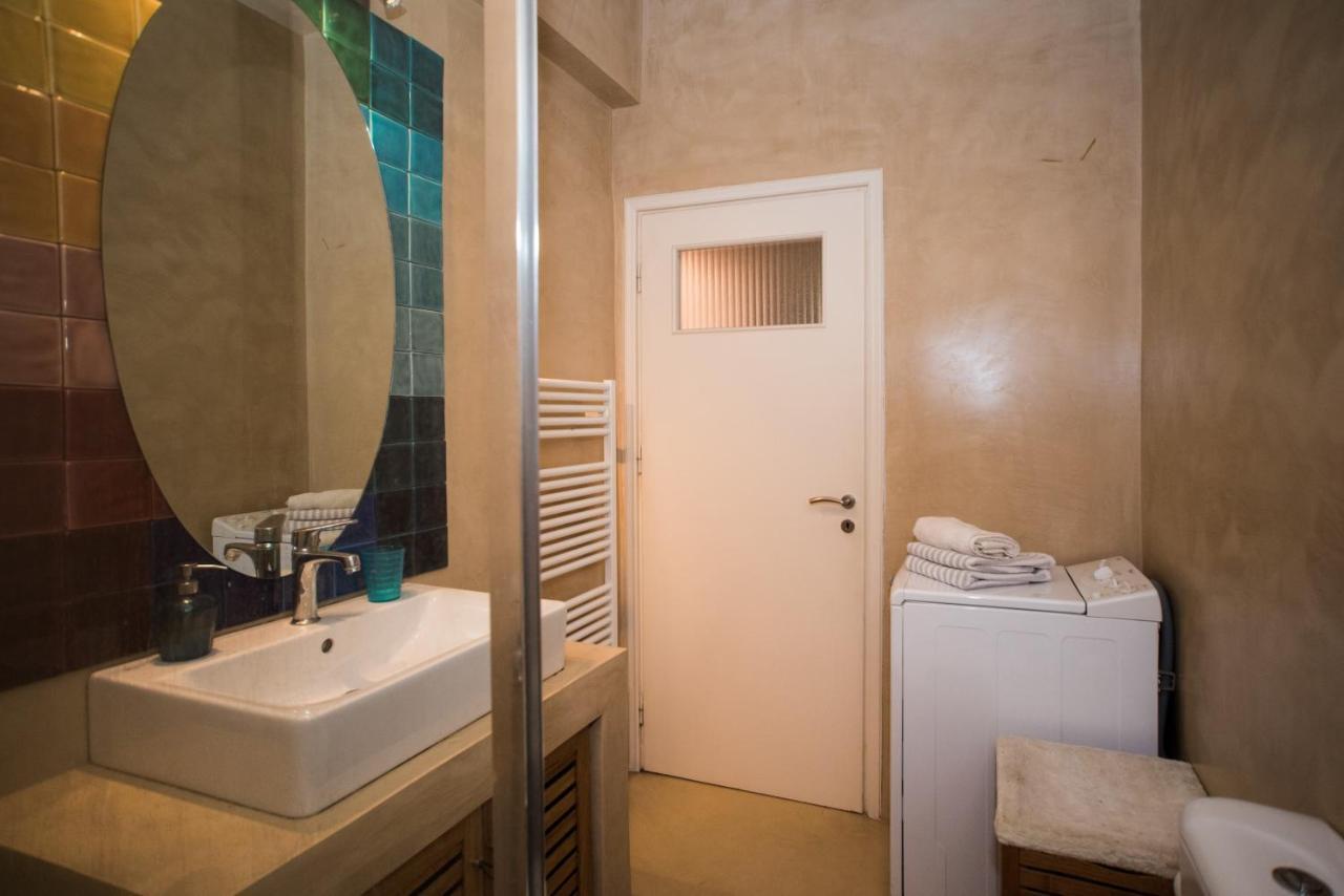 2 Bedroom Apartment At The Historical Center, View To Acropolis Atina Dış mekan fotoğraf